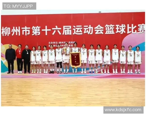 杭州篮球队实力强劲荣登全国第八名展现出色竞技水平与团队合作精神