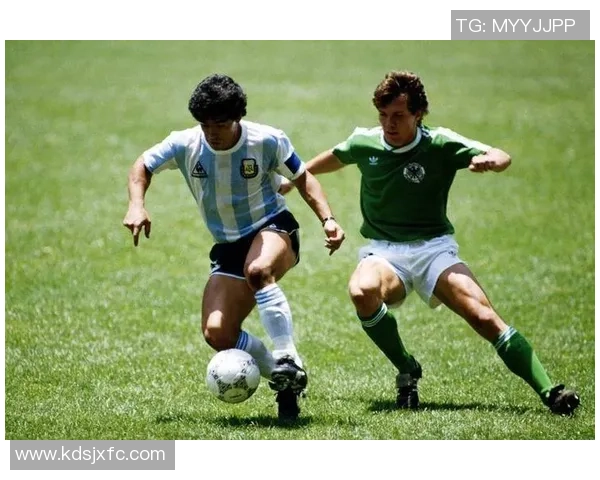 足球明星马纳多拉的职业生涯与成就全解析 足球明星马纳多拉的职业生涯与成就全解析