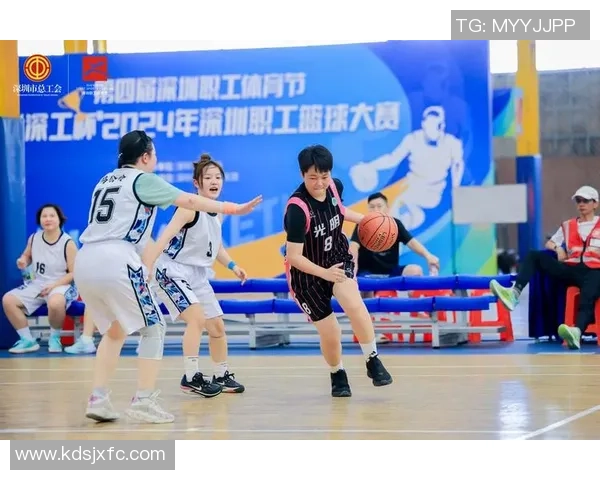 篮球焦点：南京篮球队的团队协作探讨